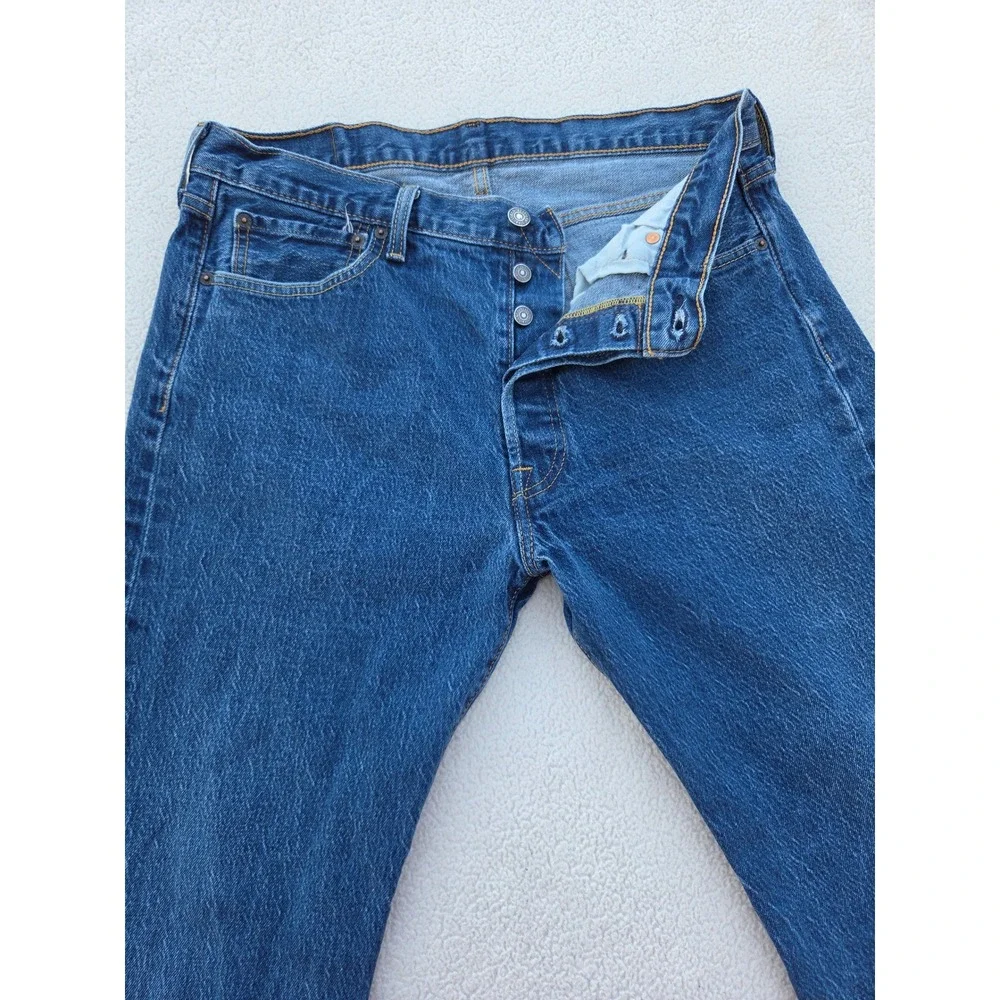 Levis 501 Original Fit Jeans Mens 35x30 Blue Denim Good Button Fly Straight Leg